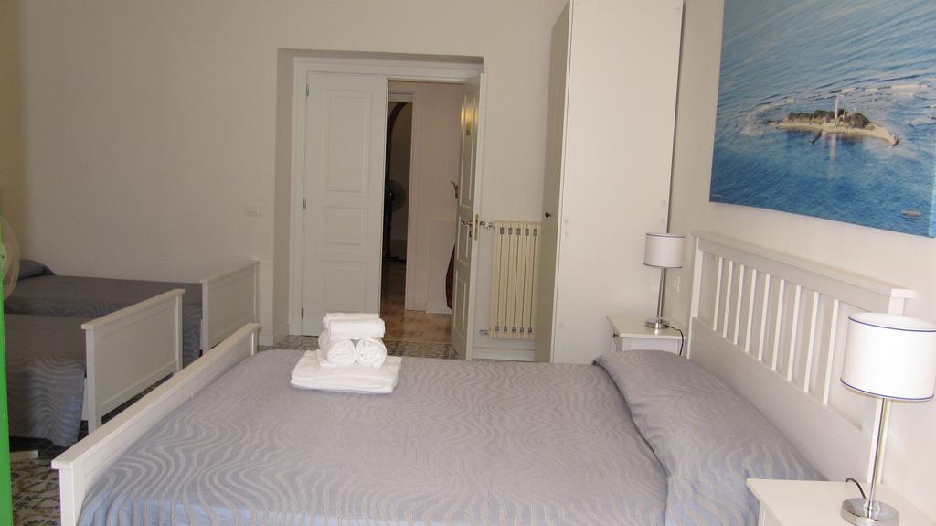 L'Infinito Bed and Breakfast Salerno Eksteriør billede