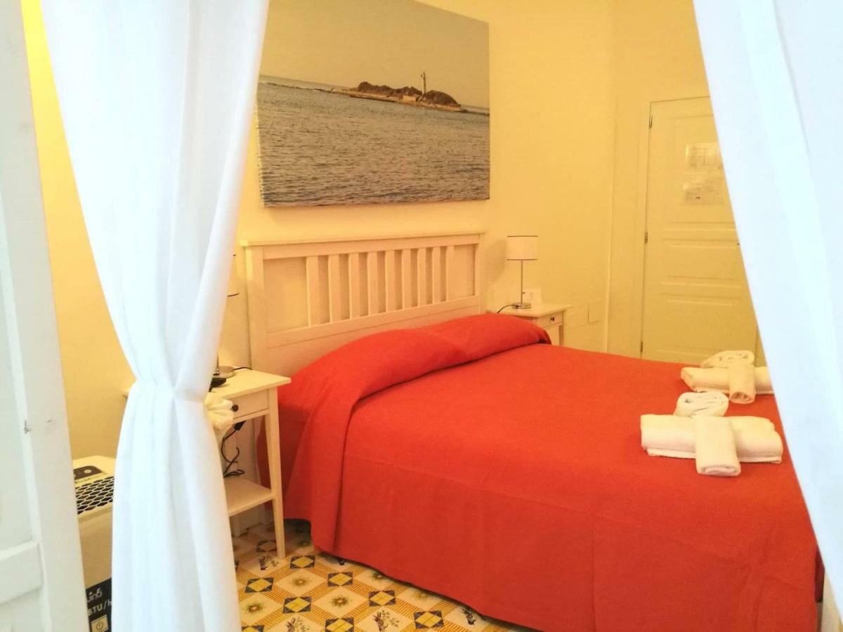 L'Infinito Bed and Breakfast Salerno Eksteriør billede