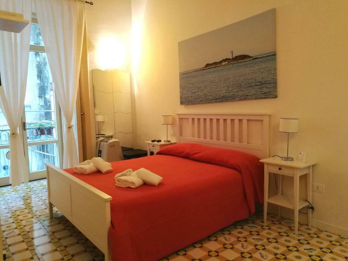 L'Infinito Bed and Breakfast Salerno Eksteriør billede